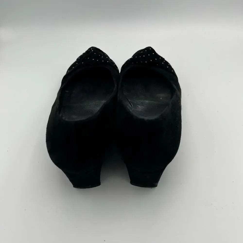 Stuart Weitzman Women's Black Suede Closed Toe Wedge Pumps Size 8 1/2 M